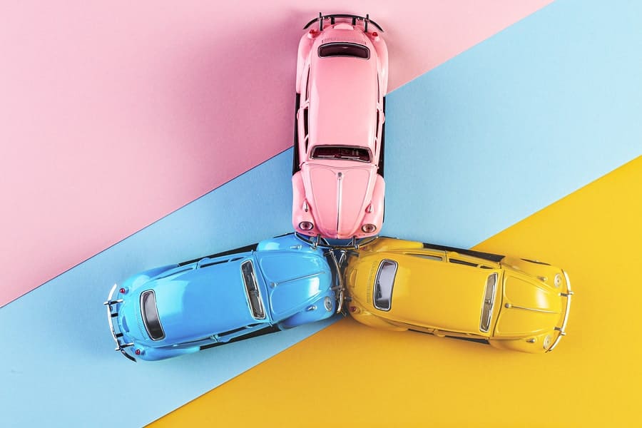 Three-Car Accident – Who Pays?