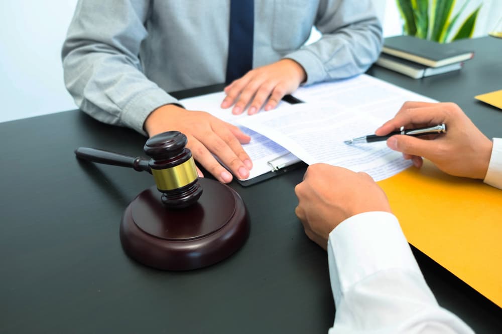 Why You Should Never Speak With an Insurance Company Without an Attorney